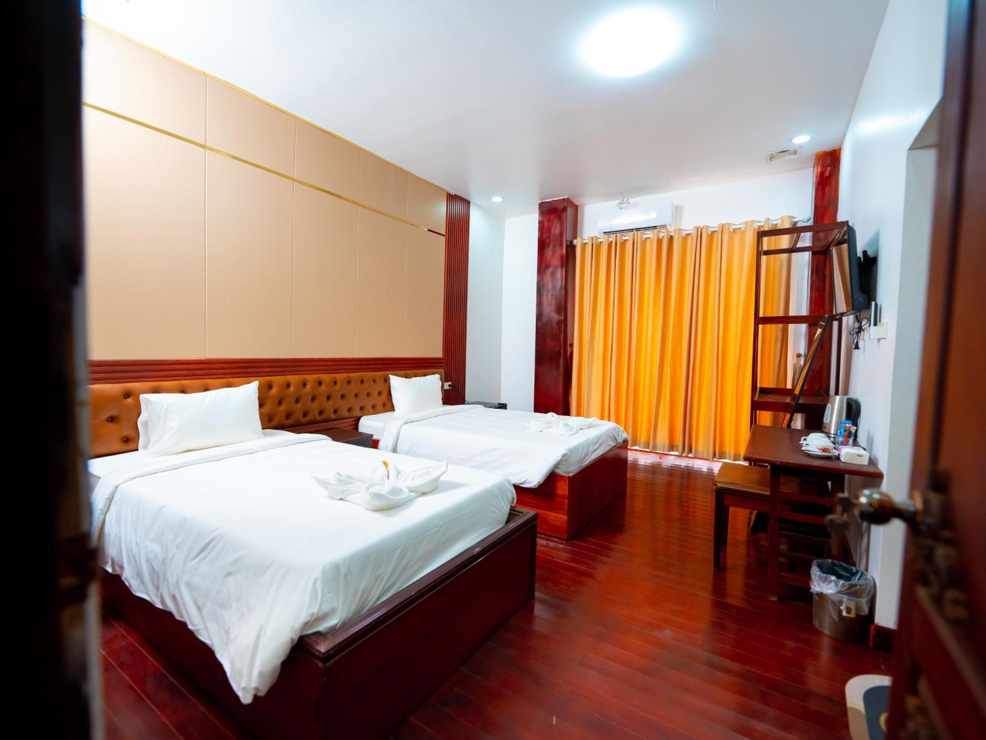 Vientiane Ruby Villa Hotel ภายนอก รูปภาพ
